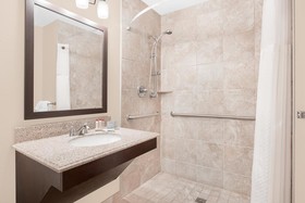 Holiday Inn Express Gulfport Beach