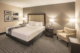 La Quinta Inn & Suites by Wyndham Hattiesburg - I-59