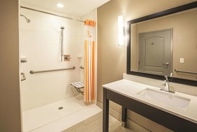 La Quinta Inn & Suites by Wyndham Hattiesburg - I-59