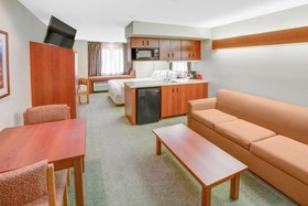 Microtel Inn & Suites by Wyndham Hattiesburg