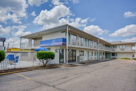 Motel 6 Hattiesburg, MS