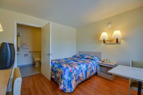 Motel 6 Hattiesburg, MS