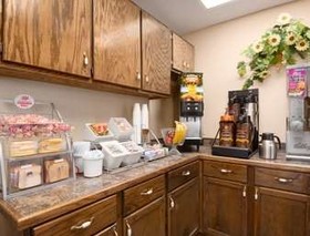 Super 8 by Wyndham Hattiesburg North
