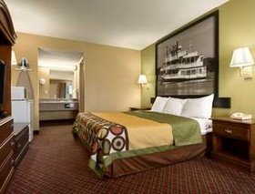 Super 8 by Wyndham Hattiesburg North