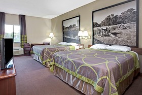 Super 8 by Wyndham Hernando