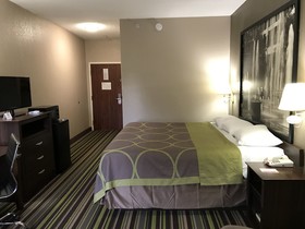 Super 8 by Wyndham Hernando