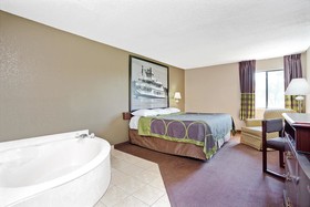 Super 8 by Wyndham Hernando