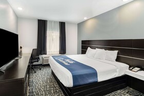 Days Inn & Suites by Wyndham Horn Lake/Memphis Graceland