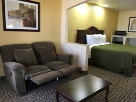 Super 8 by Wyndham Jackson MS