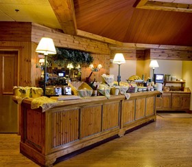 Cabot Lodge Millsaps