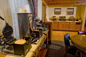 Cabot Lodge Millsaps