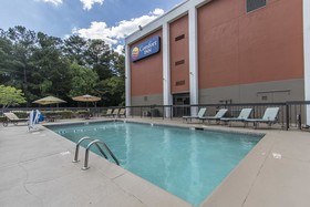 Spark by Hilton Jackson Ridgeland