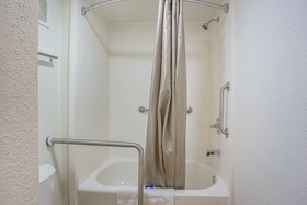 Motel 6 Jackson Ms