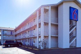 Motel 6 Jackson Ms