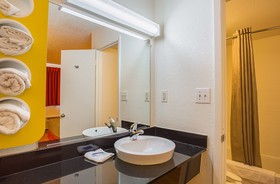 Motel 6 Jackson Ms