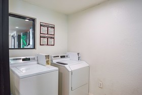 Motel 6 Jackson Ms