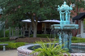 Old Capitol Inn