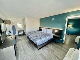 Studio 6 Jackson, MS I 55