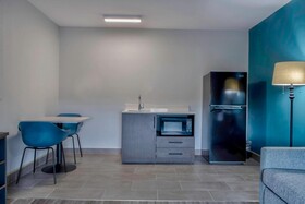 Studio 6 Jackson, MS I 55