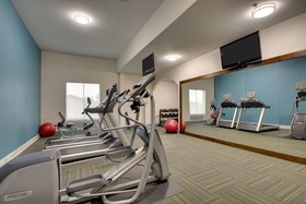 Holiday Inn Express & Suites Laurel