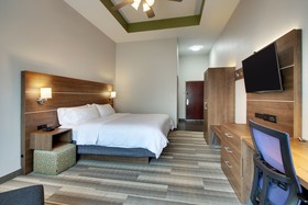 Holiday Inn Express & Suites Laurel