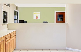 Super 8 by Wyndham Laurel