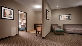 Best Western Plus Magee Inn and Suites