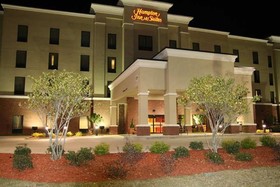 Hampton Inn & Suites McComb