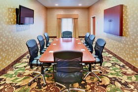 Holiday Inn Express McComb