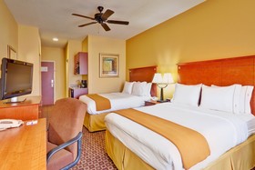 Holiday Inn Express McComb