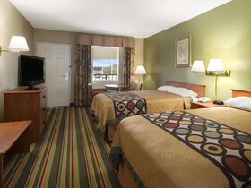 Super 8 by Wyndham Meridian