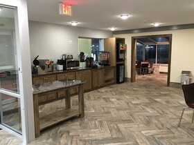 Super 8 by Wyndham Meridian