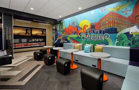 Tru by Hilton Meridian