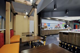 Tru by Hilton Meridian