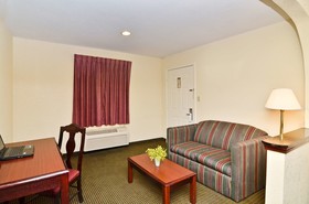 Super 8 By Wyndham Moss Point