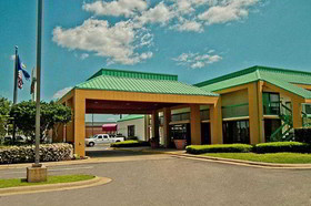 Best Western Flagship Inn