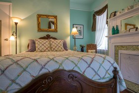 Bisland House Bed and Breakfast