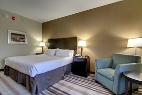 Holiday Inn Express & Suites Natchez South