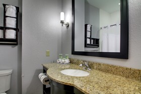 Holiday Inn Express & Suites Natchez South