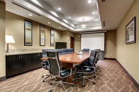 Holiday Inn Express & Suites Natchez South