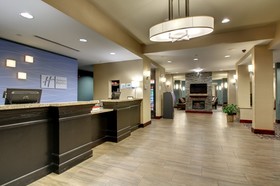 Holiday Inn Express & Suites Natchez South