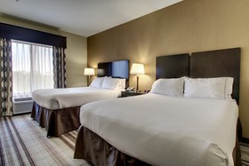 Holiday Inn Express & Suites Natchez South