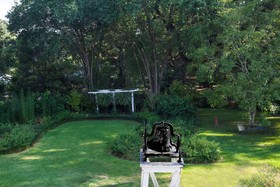 Linden Antebellum Bed & Breakfast