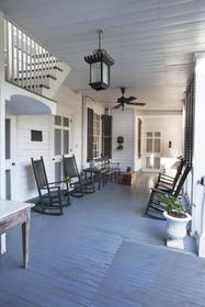 Linden Antebellum Bed & Breakfast