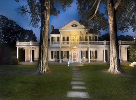 Linden Antebellum Bed & Breakfast