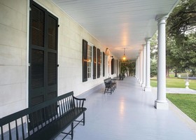 Linden Antebellum Bed & Breakfast
