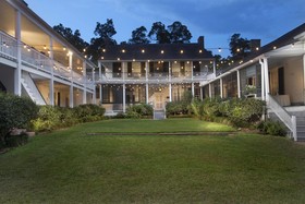 Linden Antebellum Bed & Breakfast