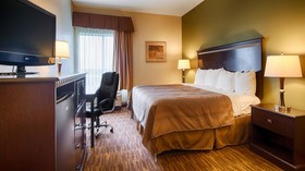 Best Western River Inn