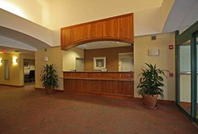 Best Western River Inn