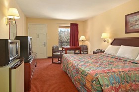 Days Inn by Wyndham Ocean Springs